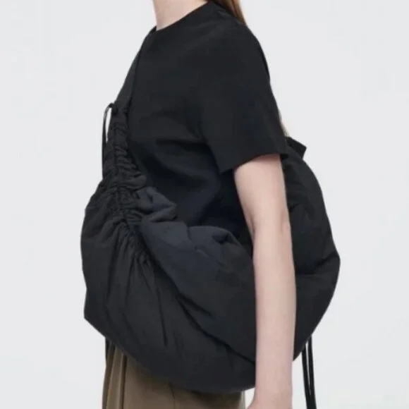 COS Elegant Black Crossbody Bag - Picture 3 of 8